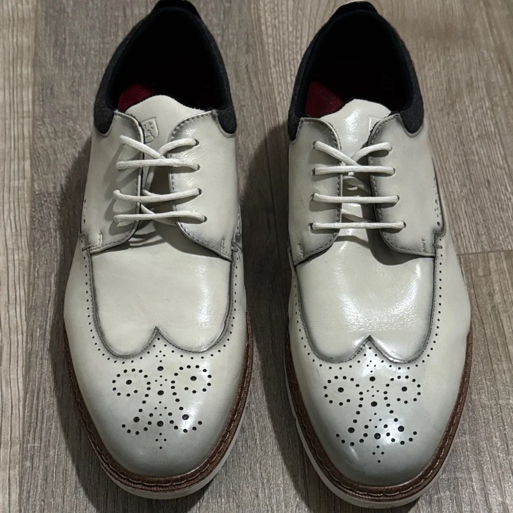 Stacy Adams Men’s Classic Cream Synergy Wingtip Oxford Dress Shoes Size 9